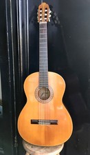 Vintage Kasuga G-82 Classical Guitar Japan - Beautiful with new, quality strings