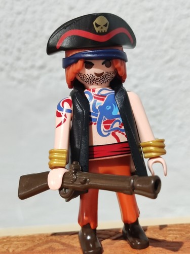 Playmobil tattooed pirate ship - tattooed,
