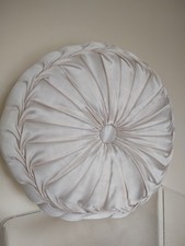 BHS Maison Pin Wheel Round