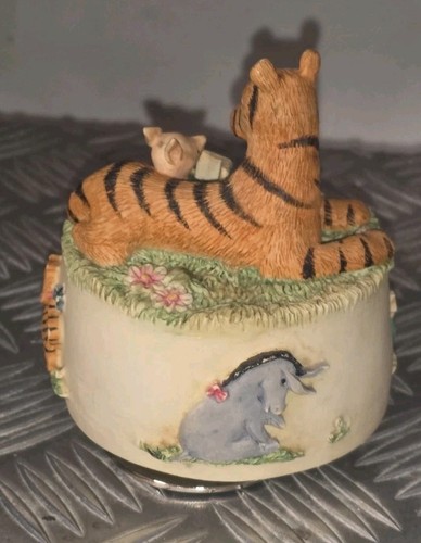 Vintage disney classic - classic, pooh