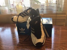 Trainers Men Oldschool basketball, Trainers, Adidas Trainers From 1999. ￼