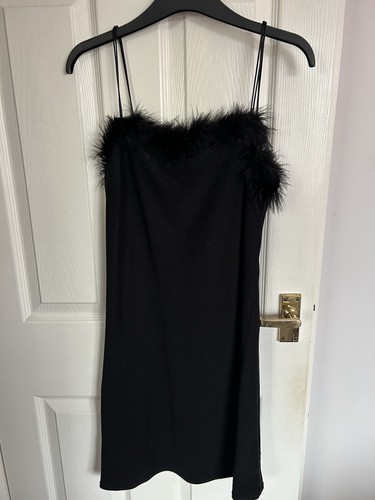 Short black charlotte halton - charlotte,