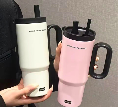 Handled plastic tumbler with - handled,