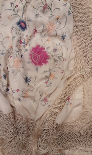 Piano shawl 1920 - piano,