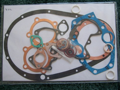 832 engine gasket set - 832,