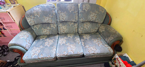 Seater traditional floral - 3,