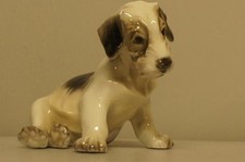 Dahl Jensen puppy, fantastic quality. Rare collector´s piece.