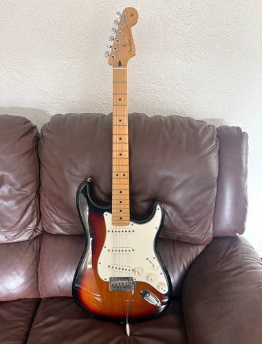 Fender stratocaster sunburst - fender,