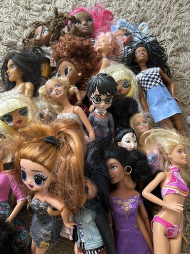 Bundle fashion dolls - bundle,