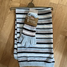 M&S chenille scarf and gloves set BNWT 