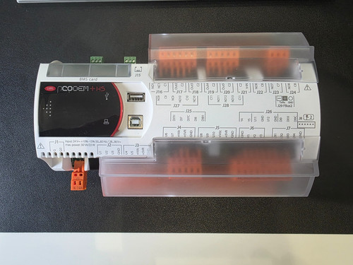 Carel programmable controller - carel,