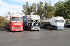 Truck Photo Volvo FH Silo Semi Trailer Netherlands Red NILLEZEN #g5lb