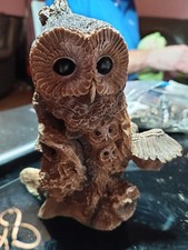 Vintage Owl Figurine, Features