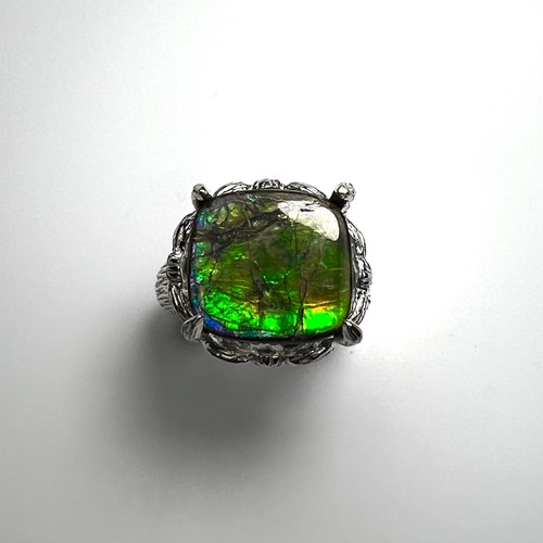 7ct natural canadian ammolite - canadian,