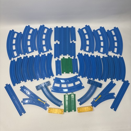 Tomy blue trackmaster - tomy,