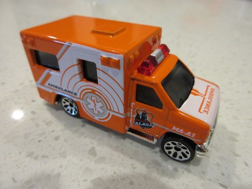 1995 matchbox ambulance - 1995,