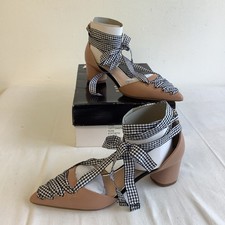 Ladies Boxed Miss KG Nude