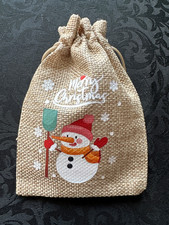 1 x CHRISTMAS SNOWMAN DESIGN HESSIAN GIFT FAVOUR BAG - H 14cm X W 10cm