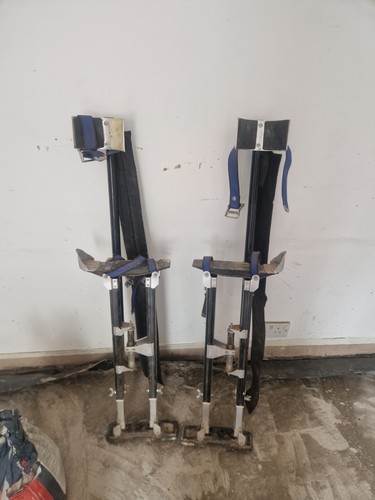 Plastering stilts used - plastering, good