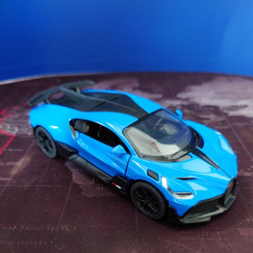 Kinsmart bugatti divo - kinsmart,