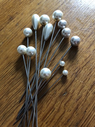 Vintage pearl hat - vintage, pins
