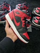 Nike Air Jordan 1 Mid Banned