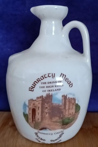 Bunratty mead pottery - mead,