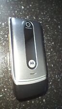 Vintage  Motorola Silver Flip Phone 