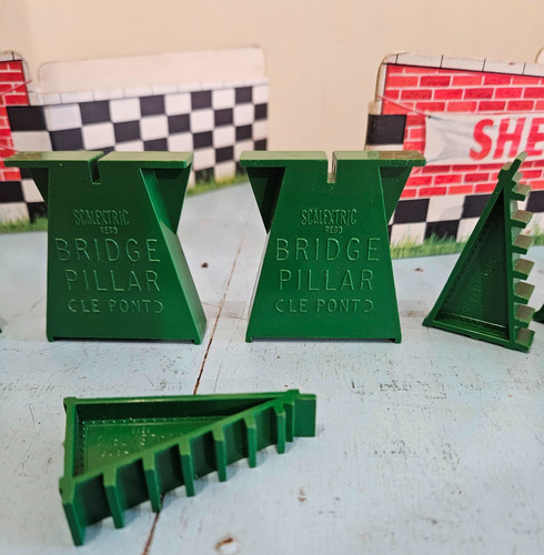 Classic scalextric scale - 1:32,