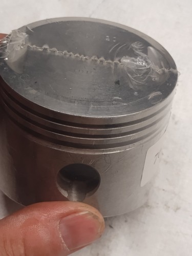 Triumph cub piston - , 7.1