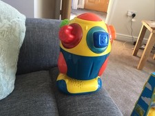Vtech Sort & Soar Rocket With