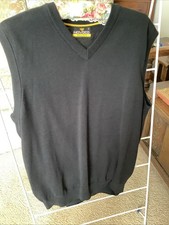 Men’s Black Sleeveless Jumper XL