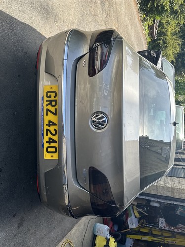 Passat 2013 rear - passat, lights