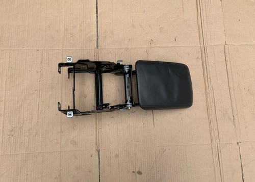 Audi armrest centre - a4, b8