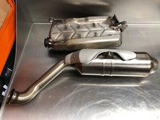 KTM 690 Duke 2013   Exhaust - Centre & Silencer