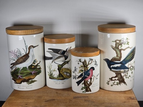Portmeirion birds britain - portmeirion,