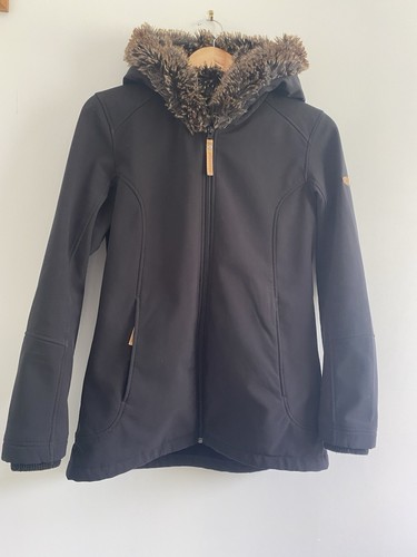 Ayacucho women faux - faux, fur
