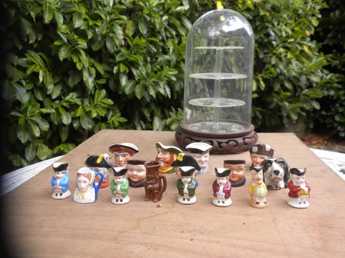Toby character jug - /,
