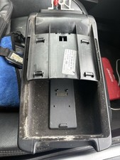 AUDI A6 C6 ARMREST  5 Door Estate 04-12 no lid !