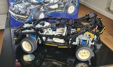 LEGO TECHNIC: Super Car (8880)