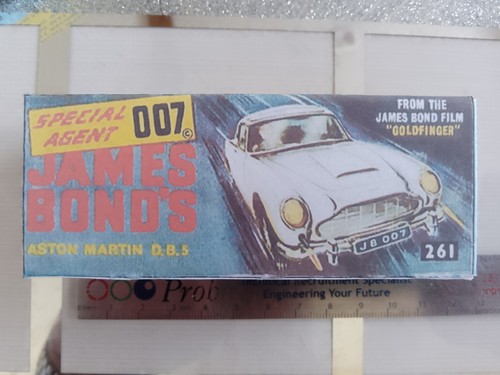 Corgi 261 james bonds - bonds, db5