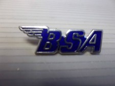 MOTORCYCLE PIN BADGE 'BSA'