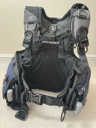 Aqualung axiom bcd wrapture - i3,