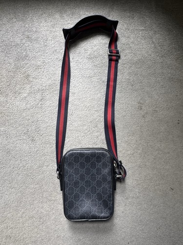 Gucci black mesenger - gg,