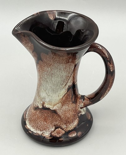 Ewenny studio pottery wales - studio,