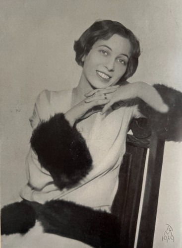 Estelle mollersvard 1930 - 1930, by