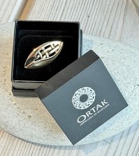 ORTAK 9ct Gold Brooch -