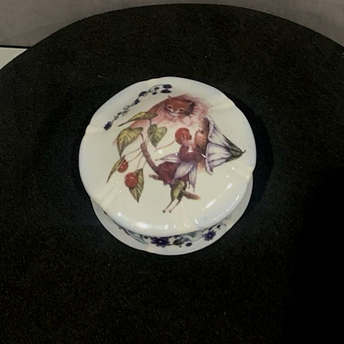 Vintage 1986 coalport china - 1986,
