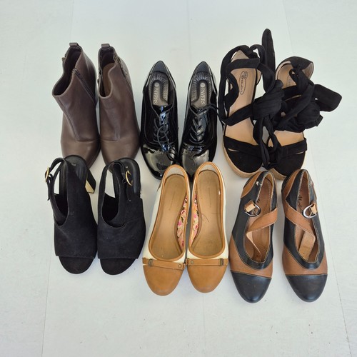 Shoe bundle size 5 heels - shoe,