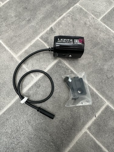 Lezyne e115 stvzo front light - front,